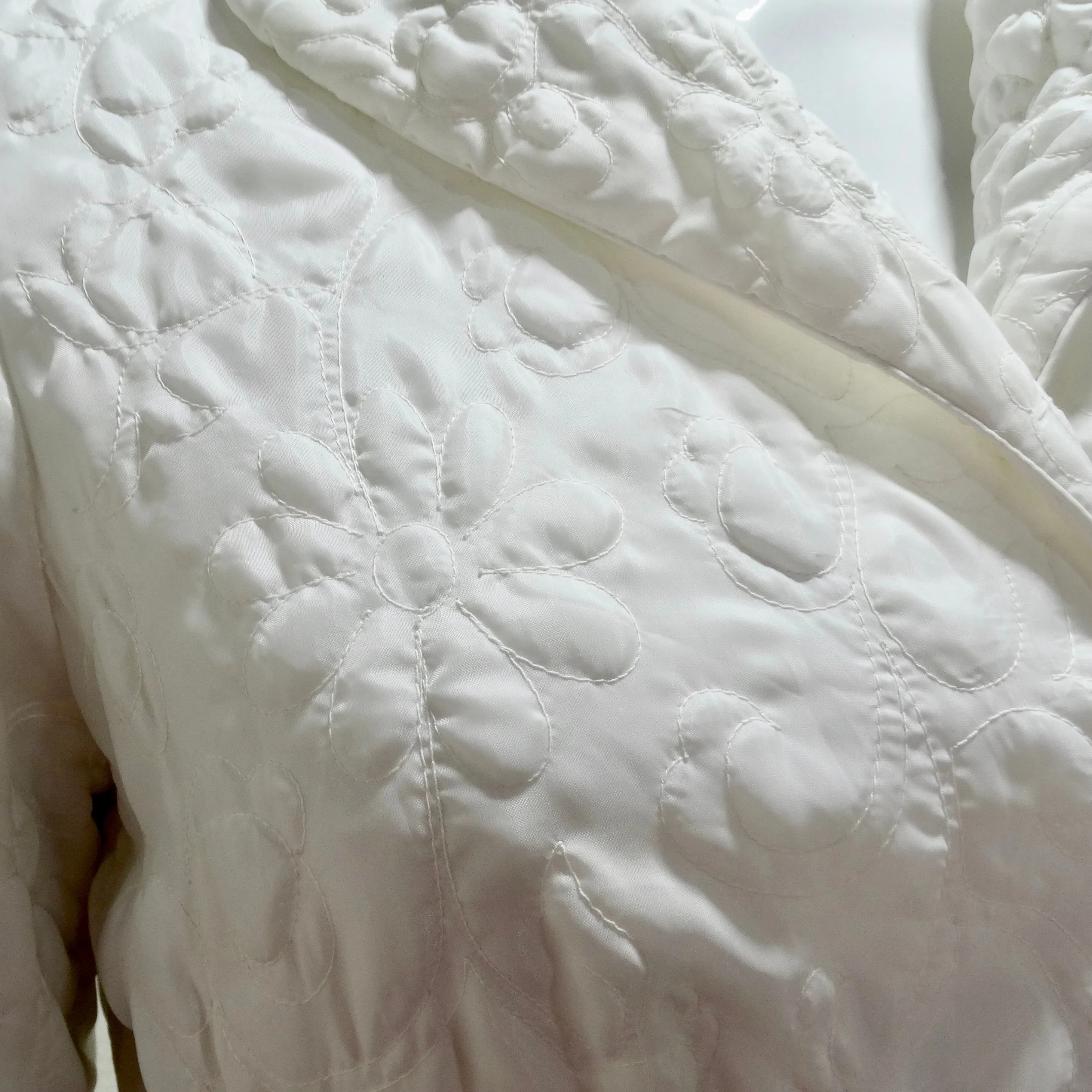 1960s Quilted Black & White Robe