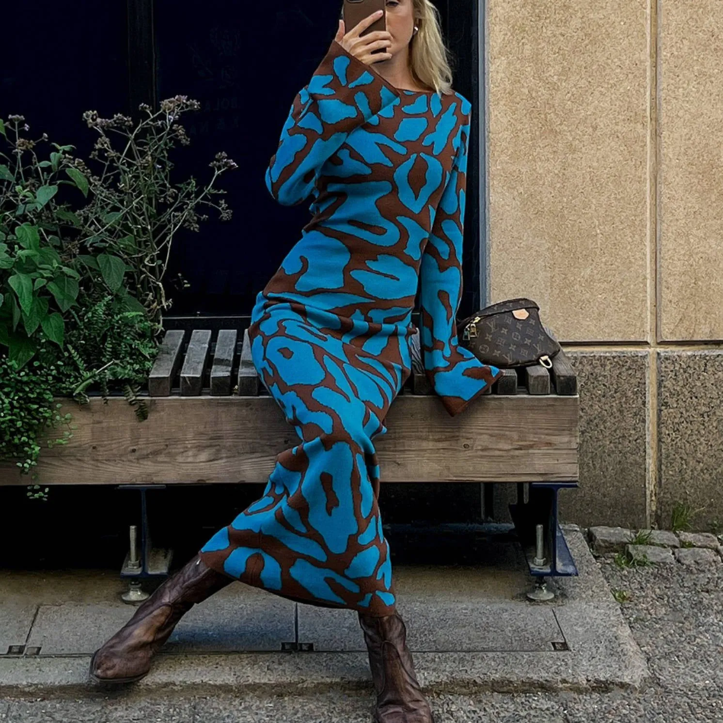 2025 Autumn Jacquard Knitted Dress Autumn Winter Elegant Long Sleeve Sweater Dress