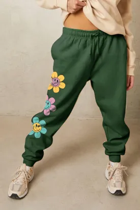 *APP EXCLUSIVE* Retro Flower Graphic Long Sweatpants