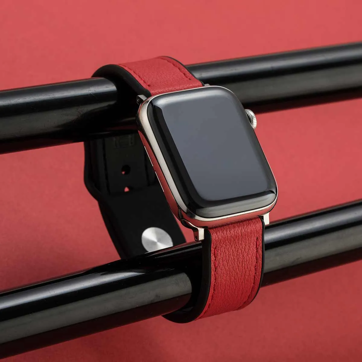 Hybri Sport/Leather Apple Watch Strap - Red