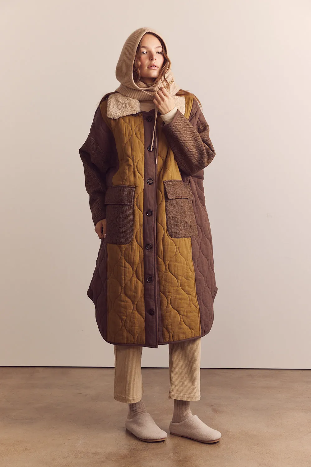 Patch quilted wool blend detachable fur collar coat