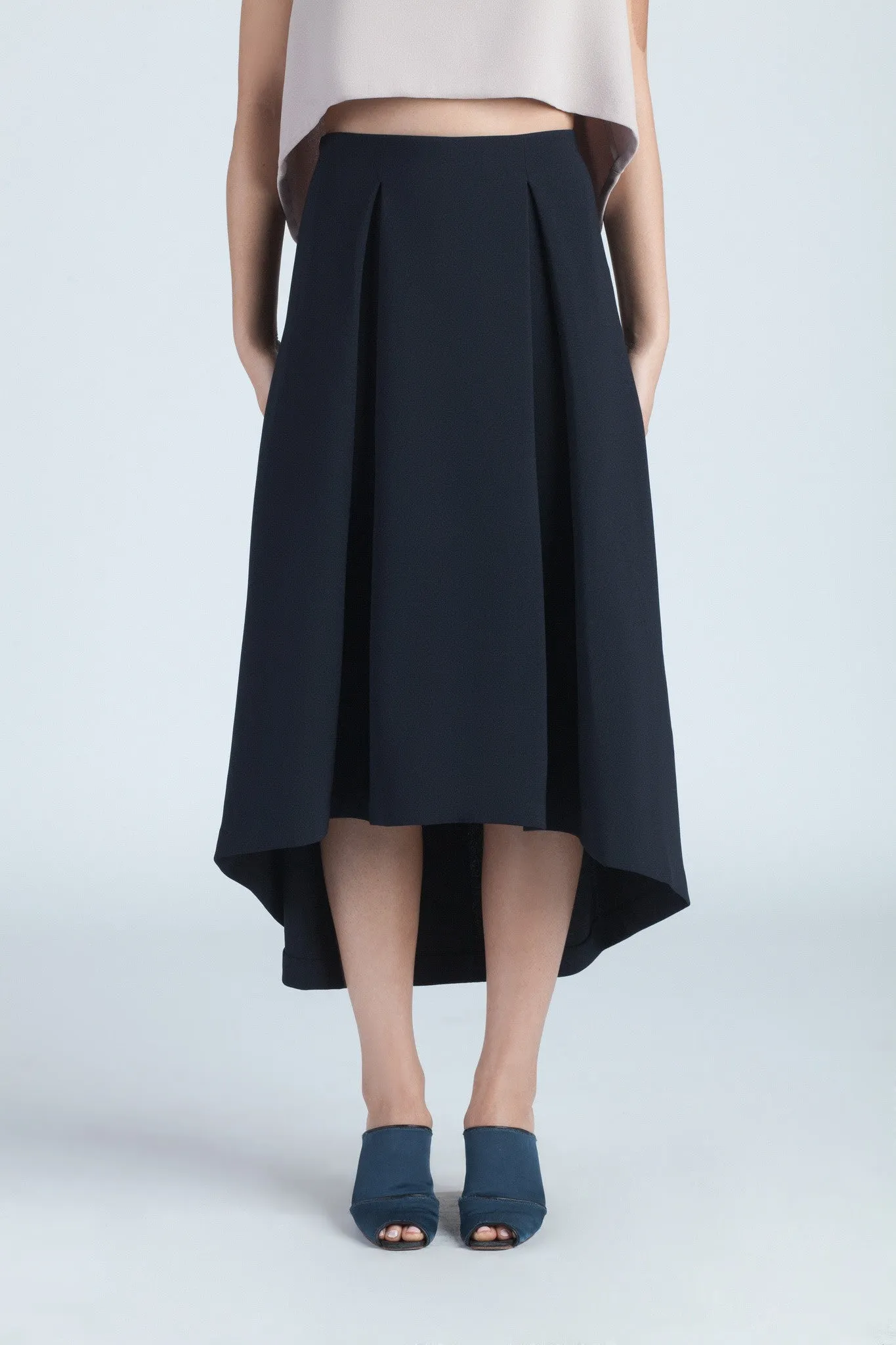 Piece Of Ring Pleated Midi Skirt - Black Blue