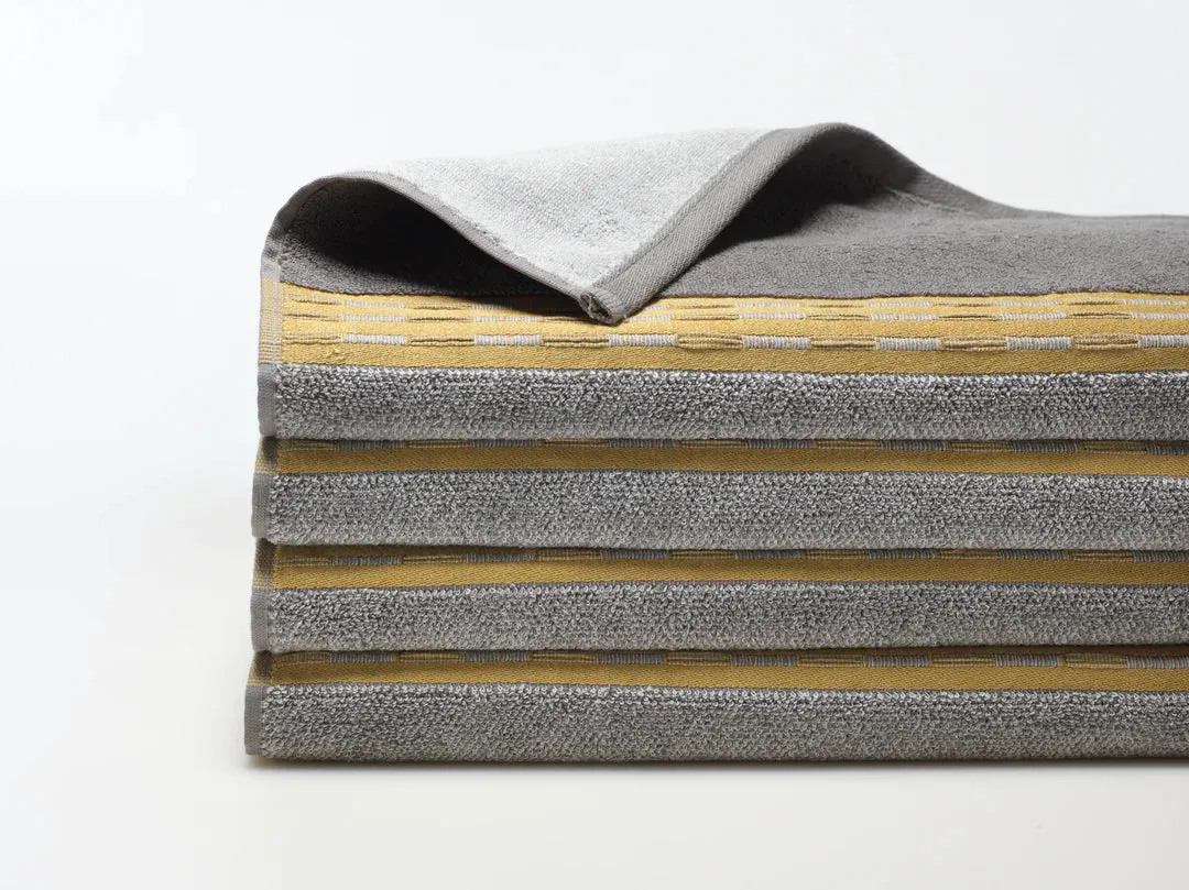 RoseBerry Grey/Gold Mettalic Hand Towel 19x30" 1pc