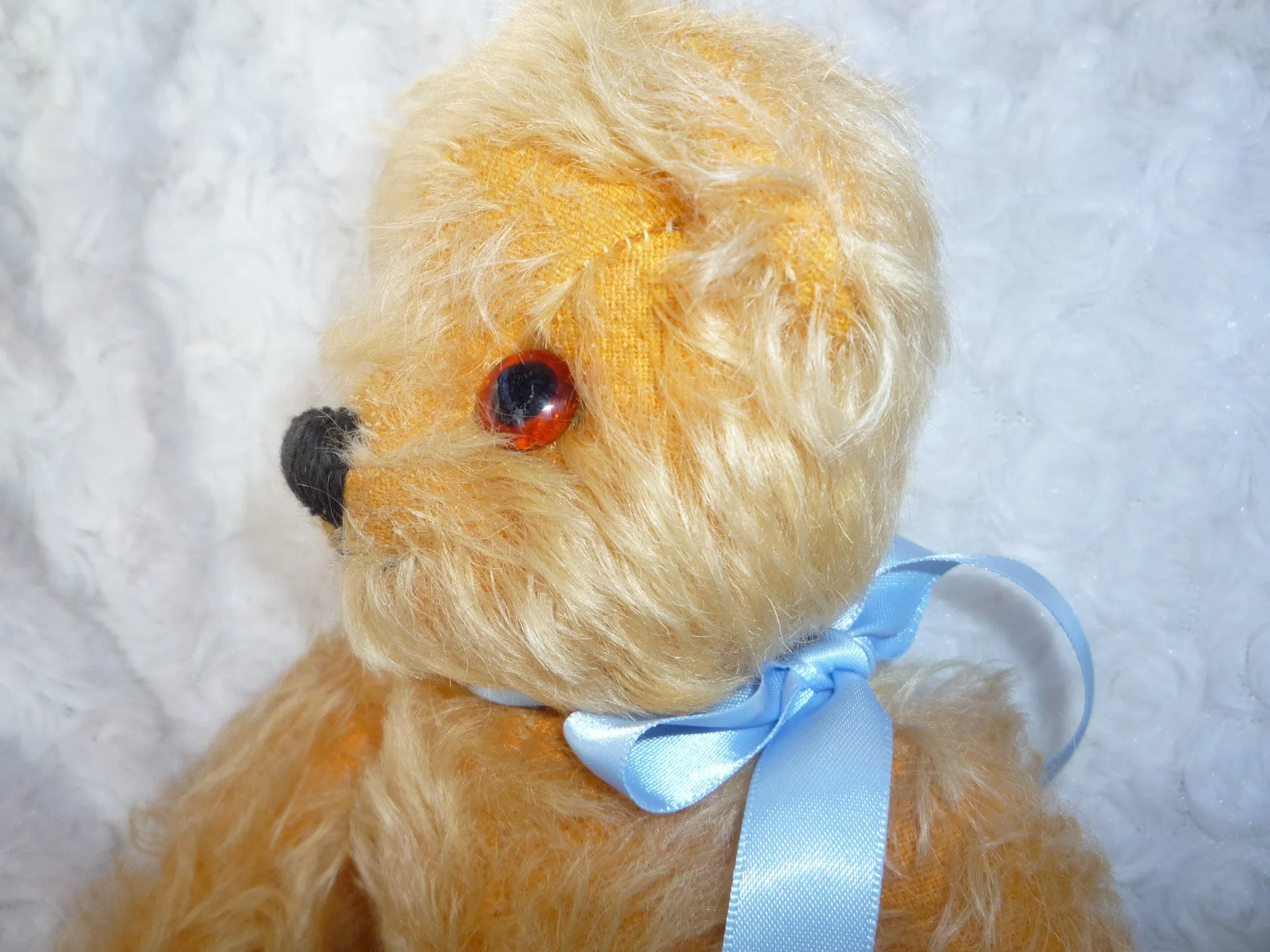 SOLD £80 (1953) Label Cyril